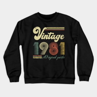 Vintage 1981 43rd Birthday Gift Men Women 43 Years Old Crewneck Sweatshirt